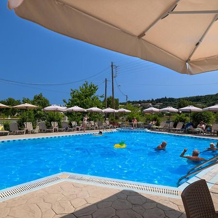 טסיליבי Dinos Hotel מראה חיצוני תמונה